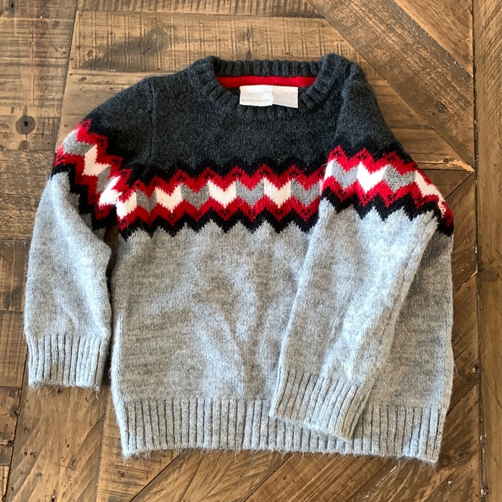 Boys 2T sweater.